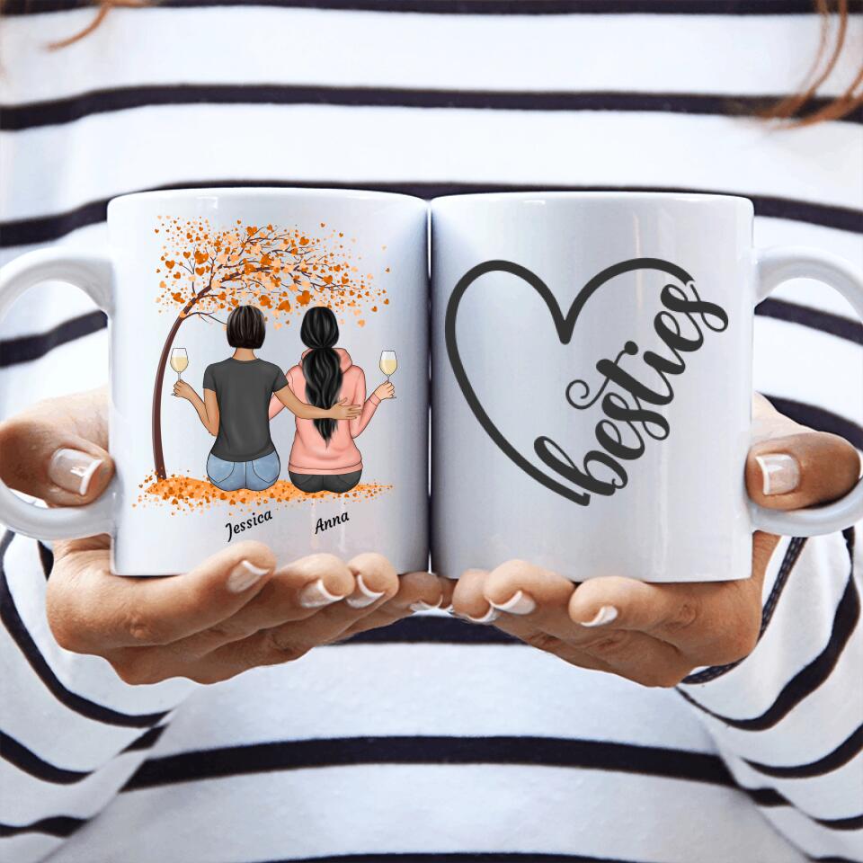 Freundinnen unterm Herbstbaum - Personalisierbare Tasse