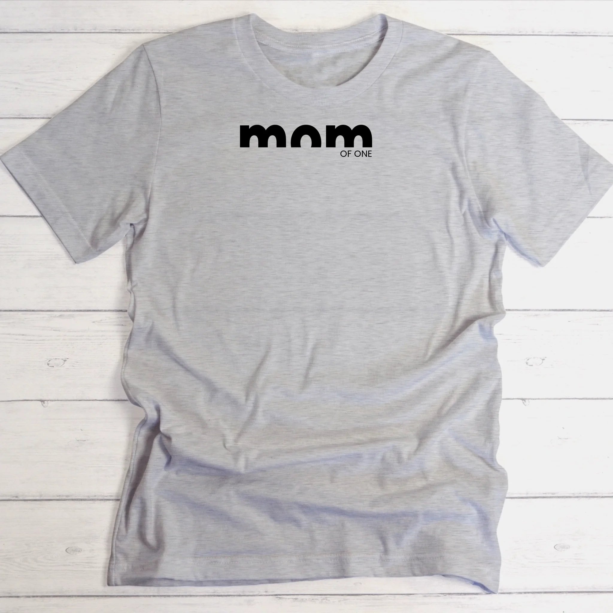 Mom of... - Personalisierbares T-Shirt für Mamas