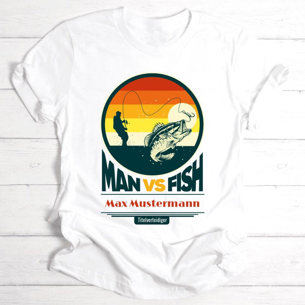 Man vs Fish - Personalisierbares T-Shirt