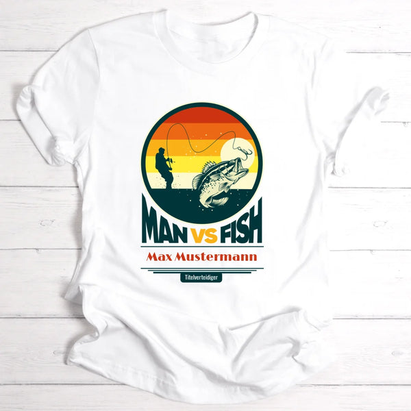 Man vs Fish - Personalisierbares T-Shirt