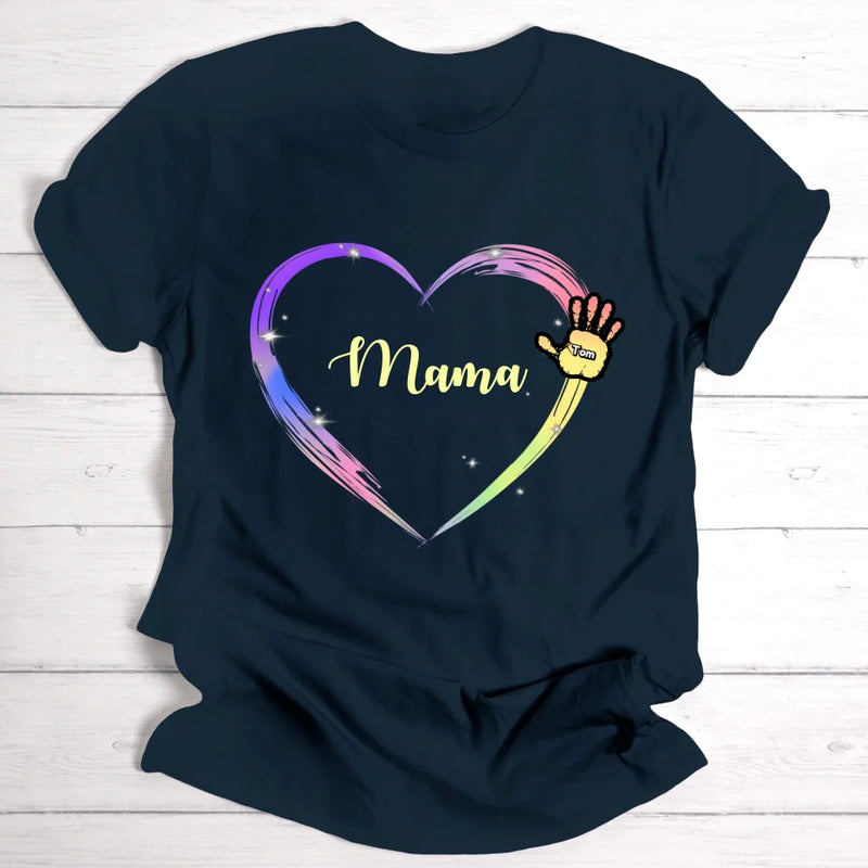 Mama / Oma Regenbogenherz - Personalisierbares T-Shirt