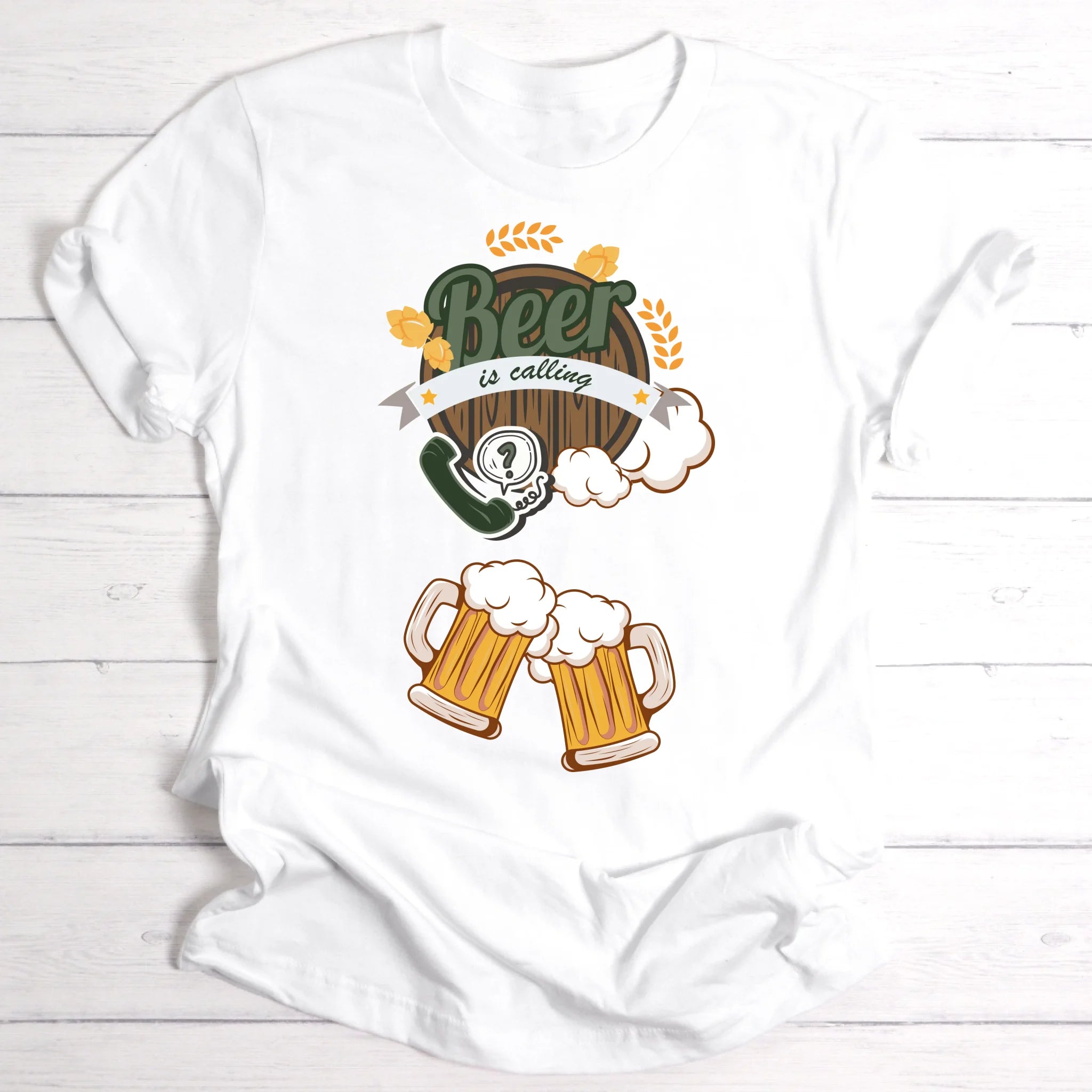 Beer is calling für Männer, Papa, Onkel & Bruder - Personalisierbares T-Shirt