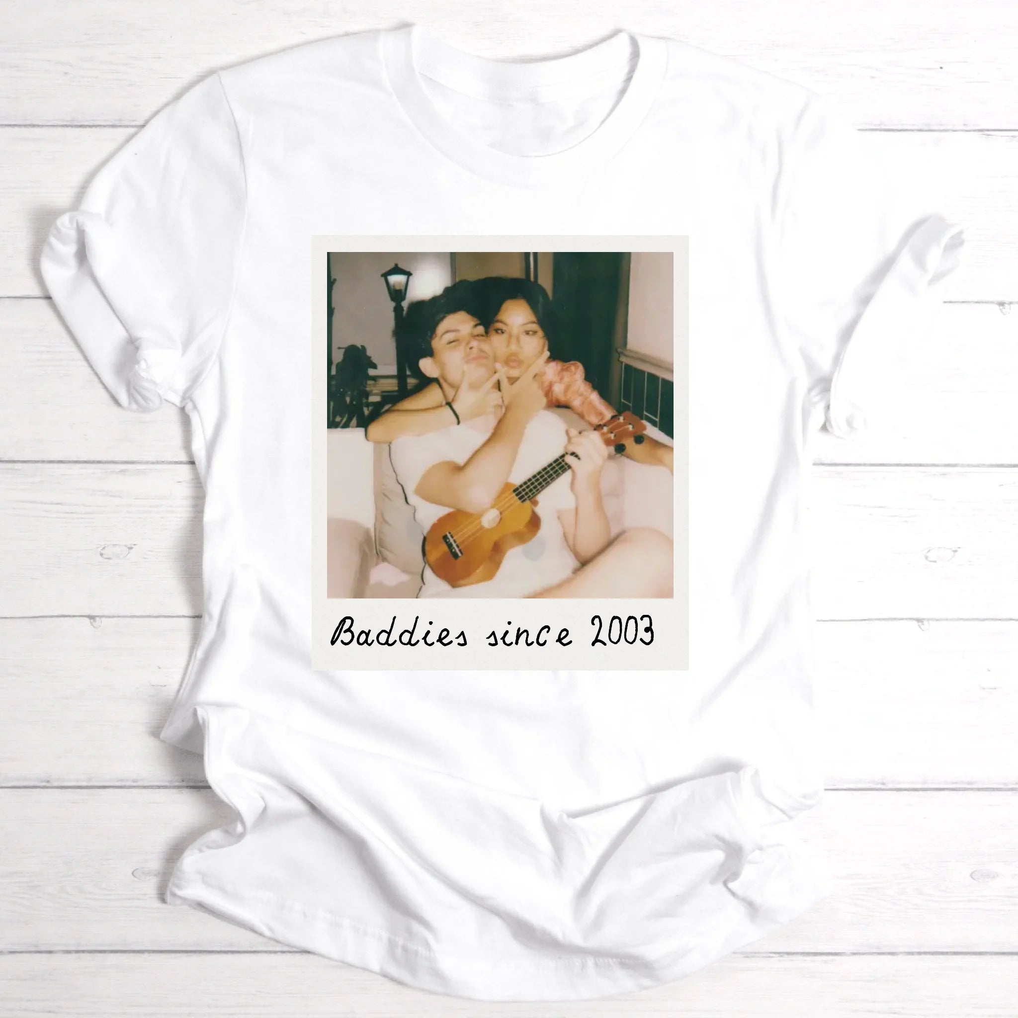 Vintage-Polaroid-Foto-Shirt für Paare & Freundinnen - Personalisierbares T-Shirt