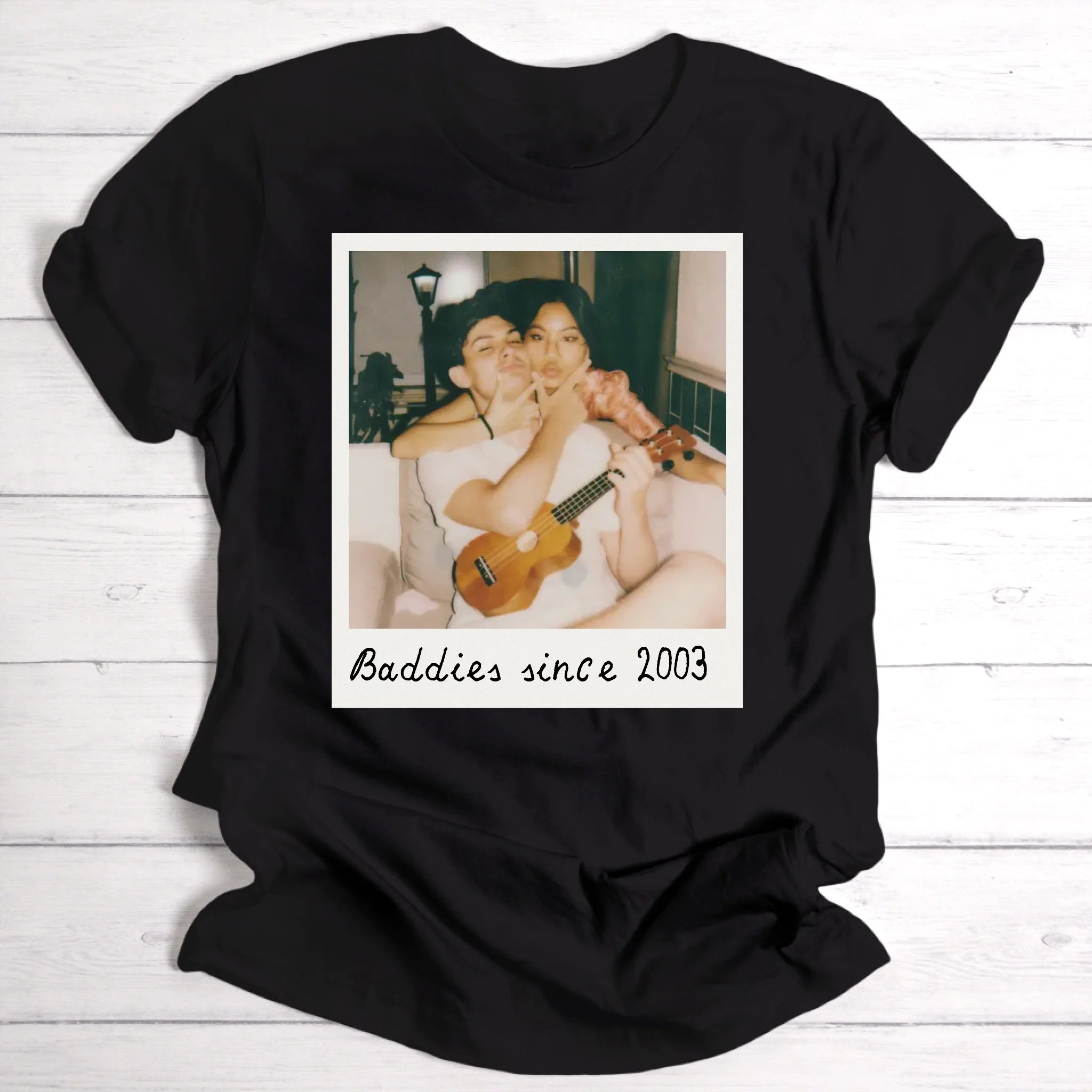 Vintage-Polaroid-Foto-Shirt für Paare & Freundinnen - Personalisierbares T-Shirt