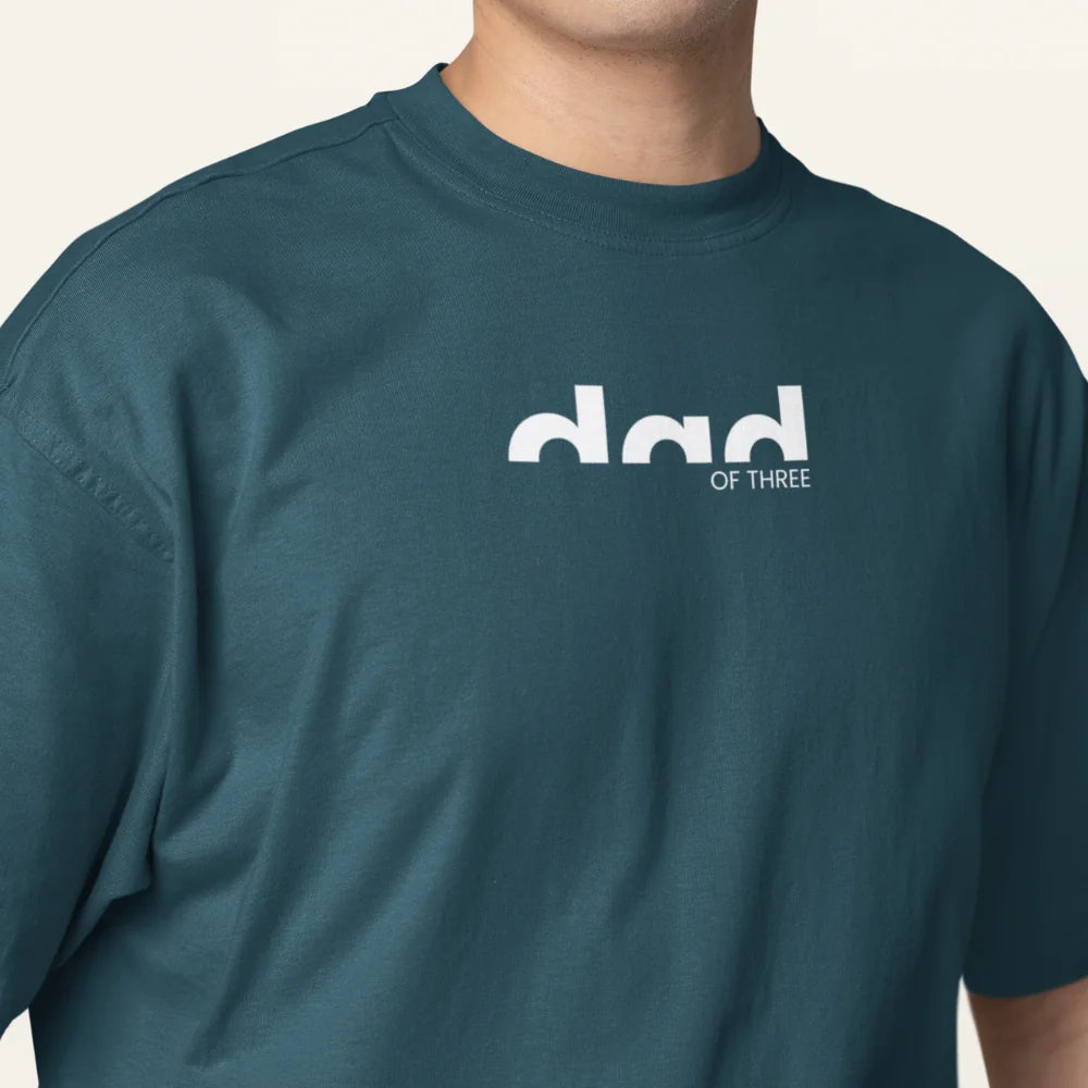 Dad of... | Vater von... | Papa von... | Anzahl der Kinder | schlichtes Design | Geschenk für den Vatertag - Personalisierbares T-Shirt